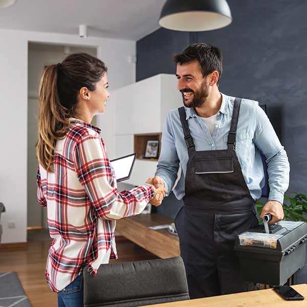 Handwerker Service für Gebäudesanierung